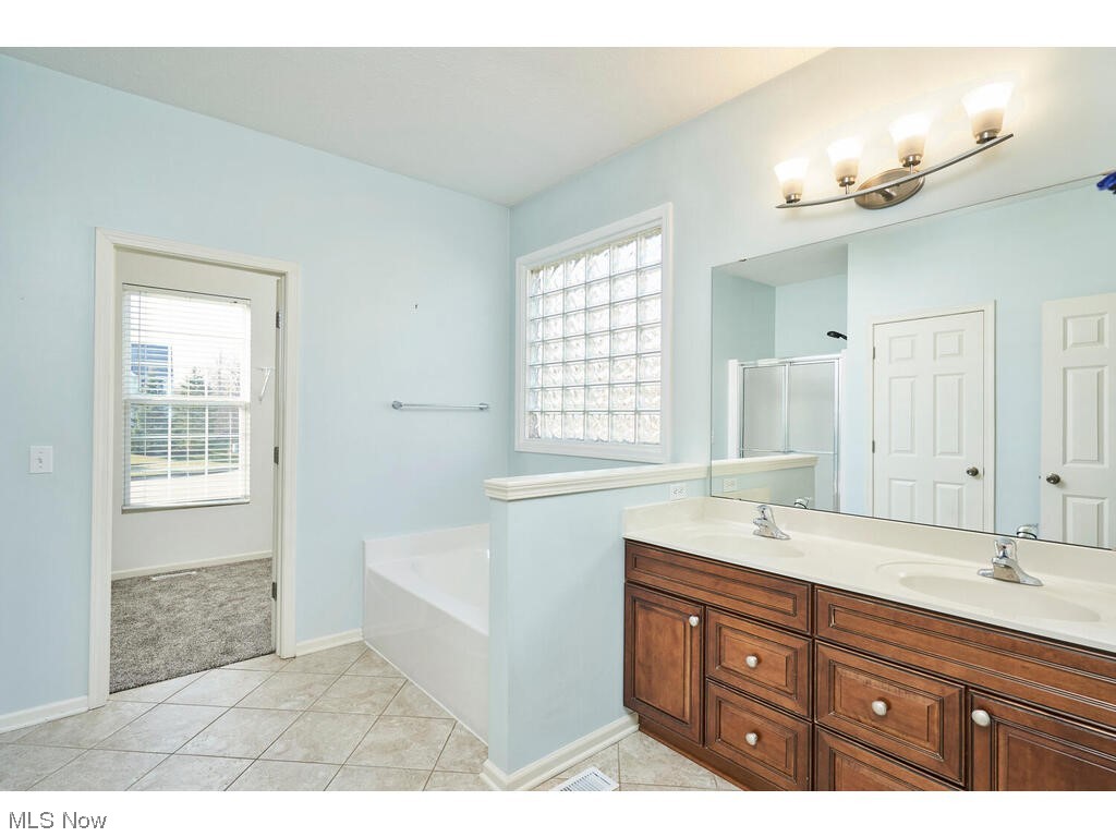 Ridgewood Falls - Residential