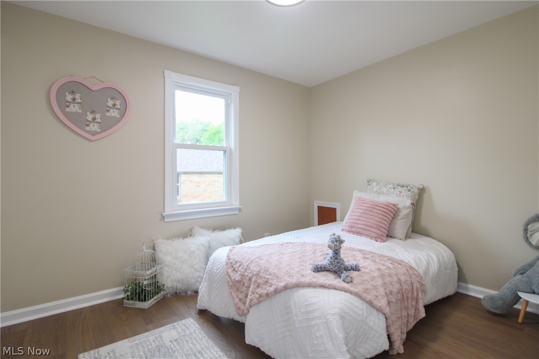 Kirkland Wood 14 - Residential