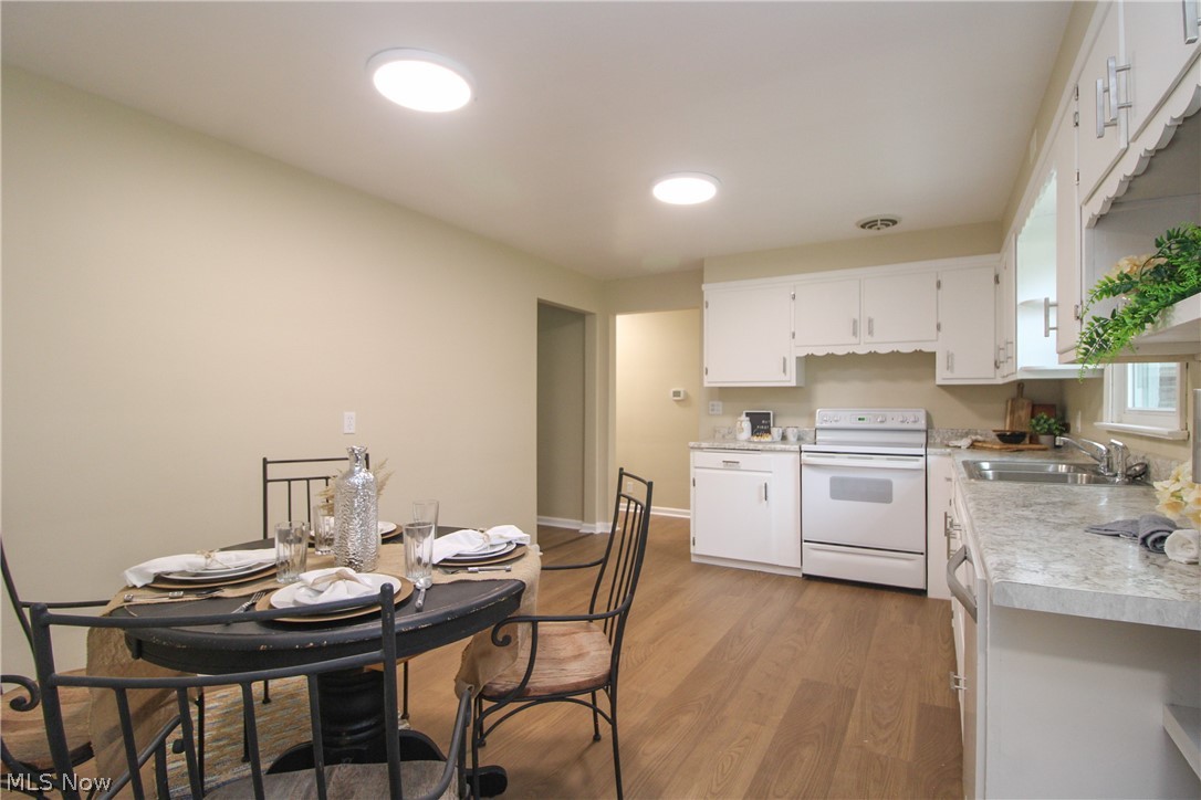 Kirkland Wood 14 - Residential