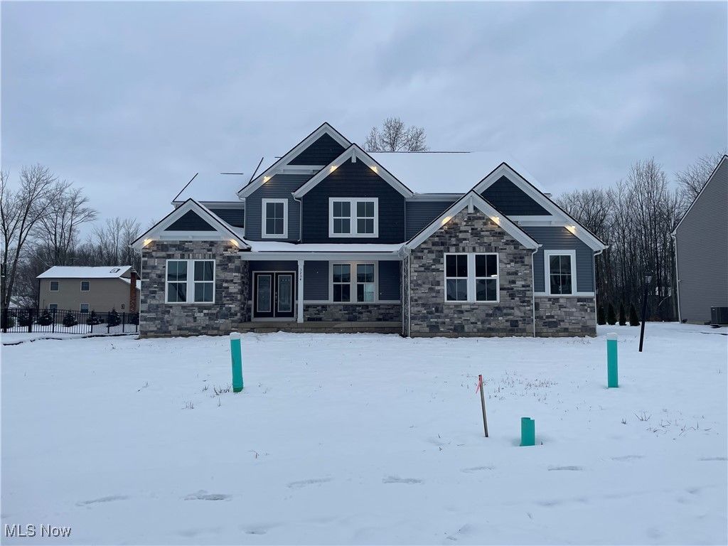 Photo of 3254 WOODSTONE LANE Ln, Avon, OH 44011 (MLS # 5175406)