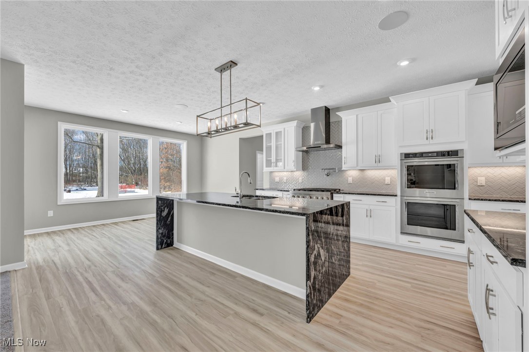 FIELDSTONE LANDING - Residential