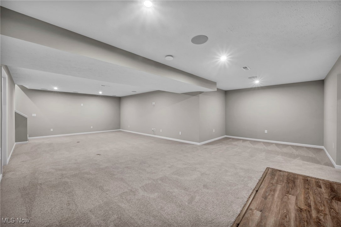 FIELDSTONE LANDING - Residential