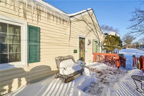 Condo For Sale - 1819 Grant Avenue<br/> Cuyahoga Falls, OH 44223