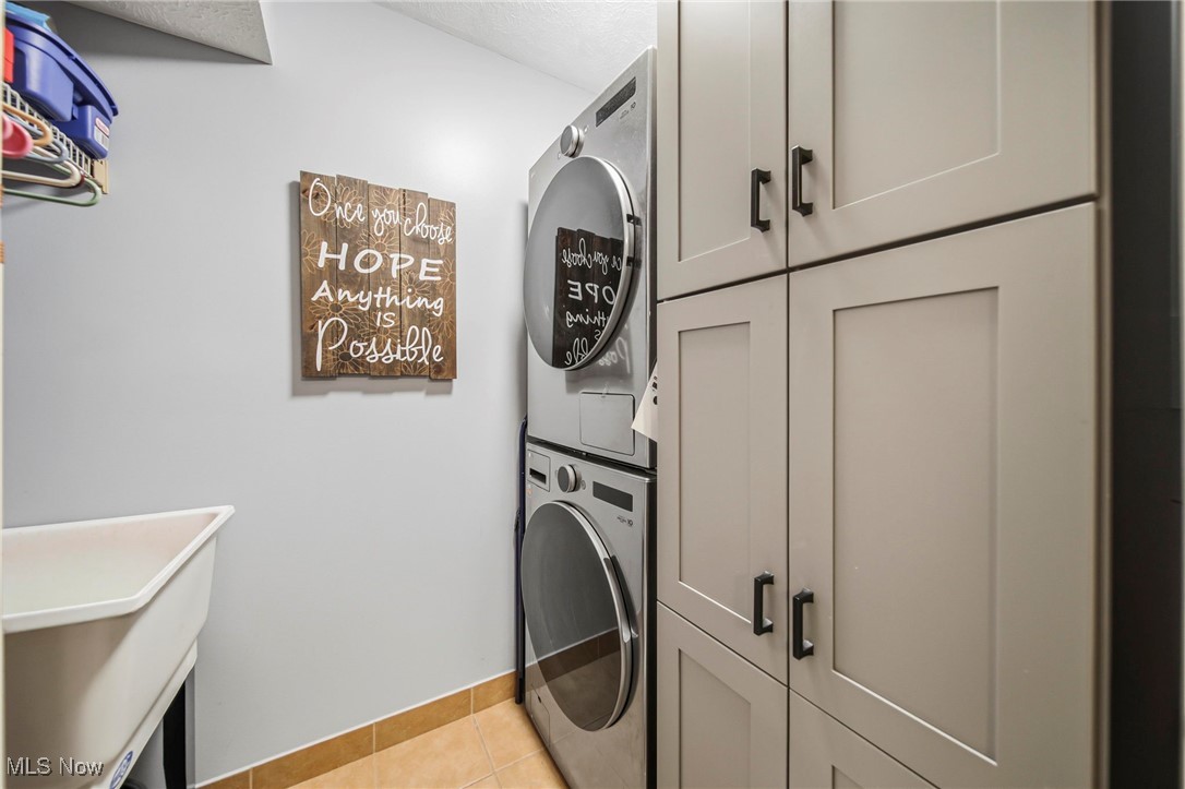 The Capes Condo - Residential