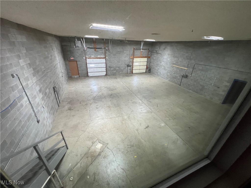 D D Davis 03 - Commercial Lease