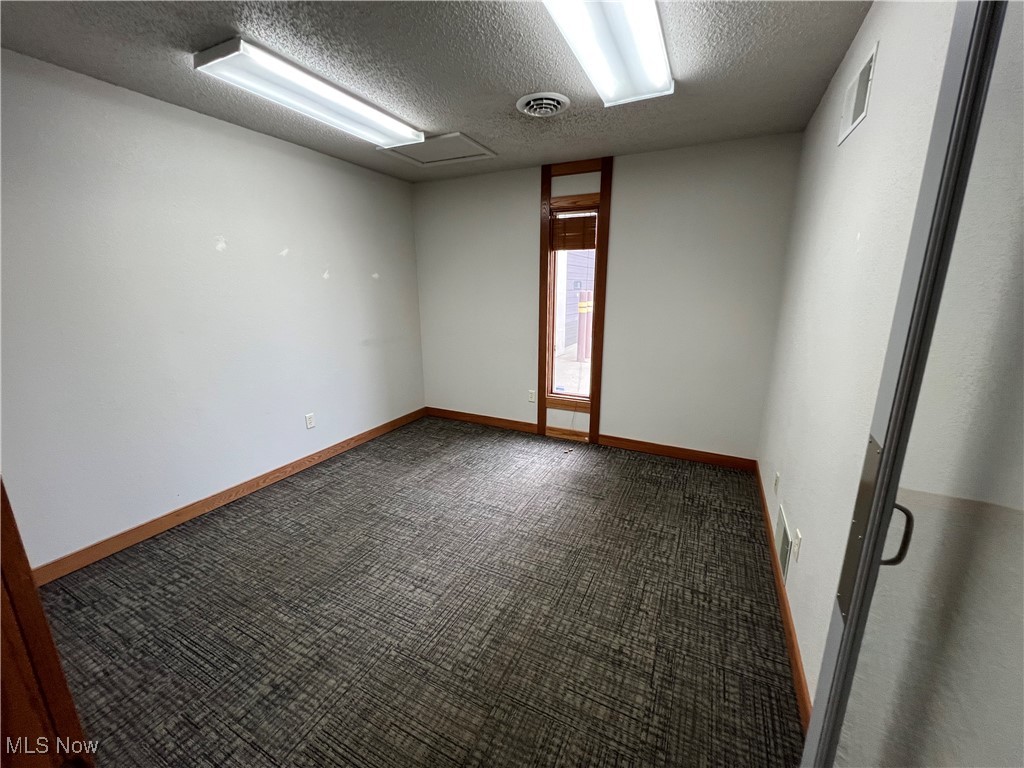 D D Davis 03 - Commercial Lease