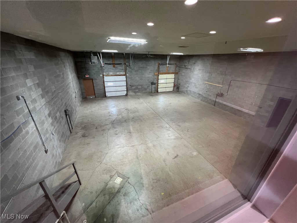 D D Davis 03 - Commercial Lease