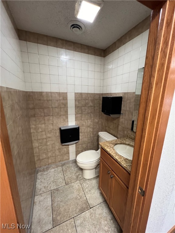 D D Davis 03 - Commercial Lease