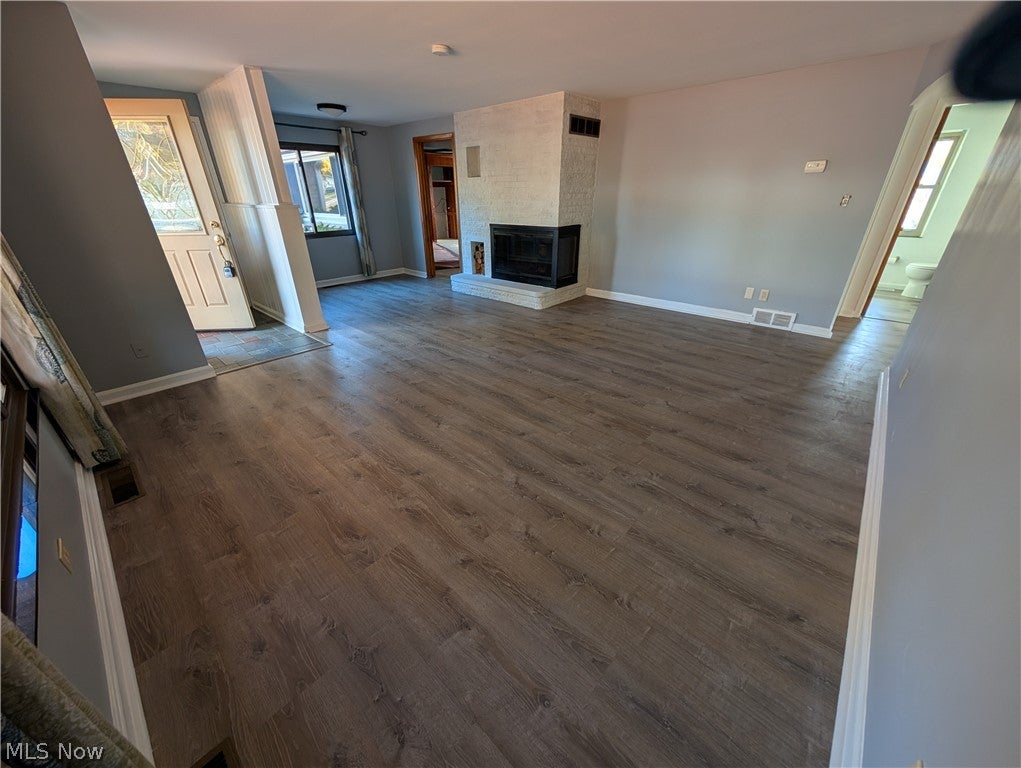 647 Longmere Drive