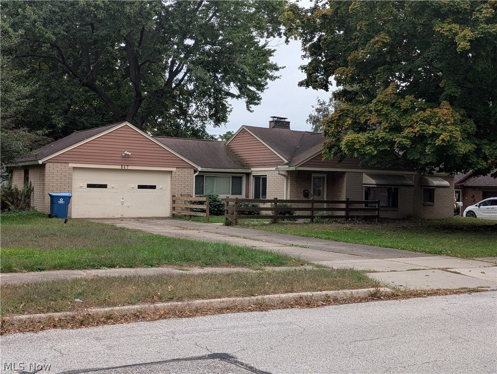 647 Longmere Drive