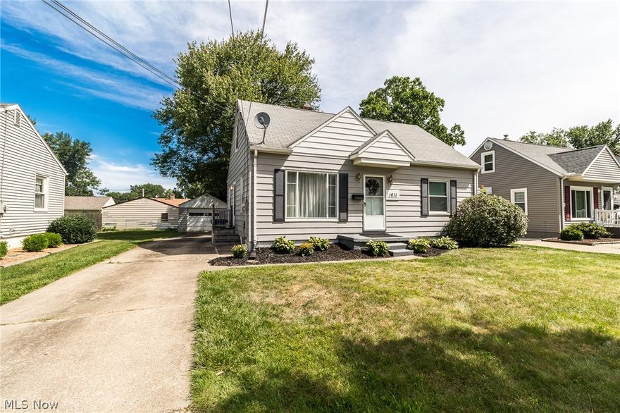 Beautiful cape cod with updated hardwood flooring and fresh paint throughout the first floor. The fully applianced eat-in kitchen enters into the living room where you'll find great space to entertain. There are also two bedrooms and a full bathroom to finish off the first floor. The massive third bedroom is located on the second floor which could be a Master bedroom or Play room for kids. The basement is clean and freshly painted and offers a Full finished bath. Don't let this great home pass you by at this price. Schedule your private showing today.