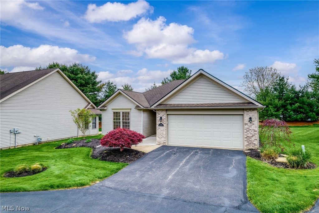 Photo of 1190 Orchard Bend Drive, Salem, OH 44460 (MLS # 5208434)