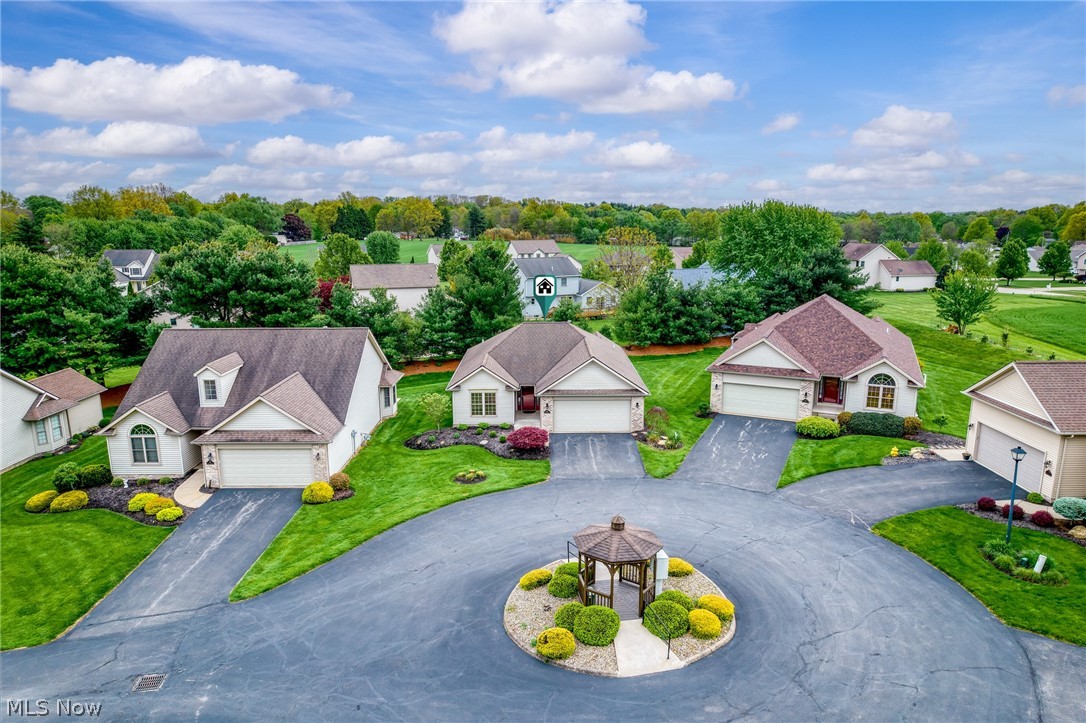 Villas At Bricker Condo - Residential