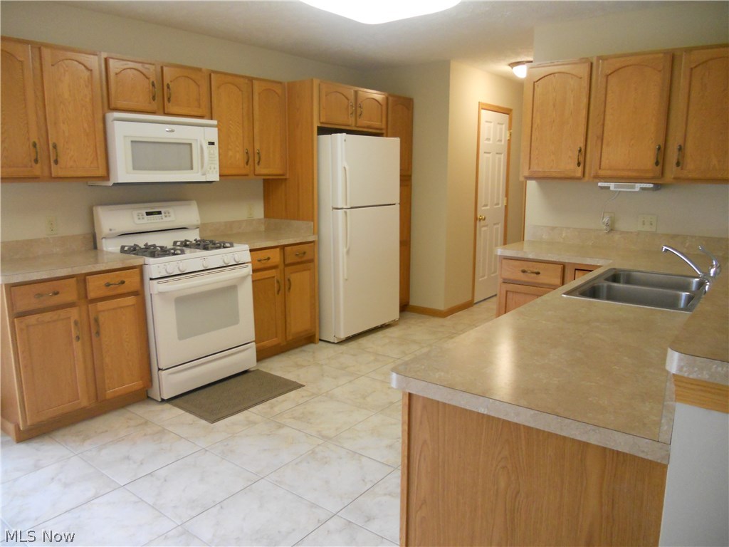 Stonebridge Condo Ph 06 - Residential