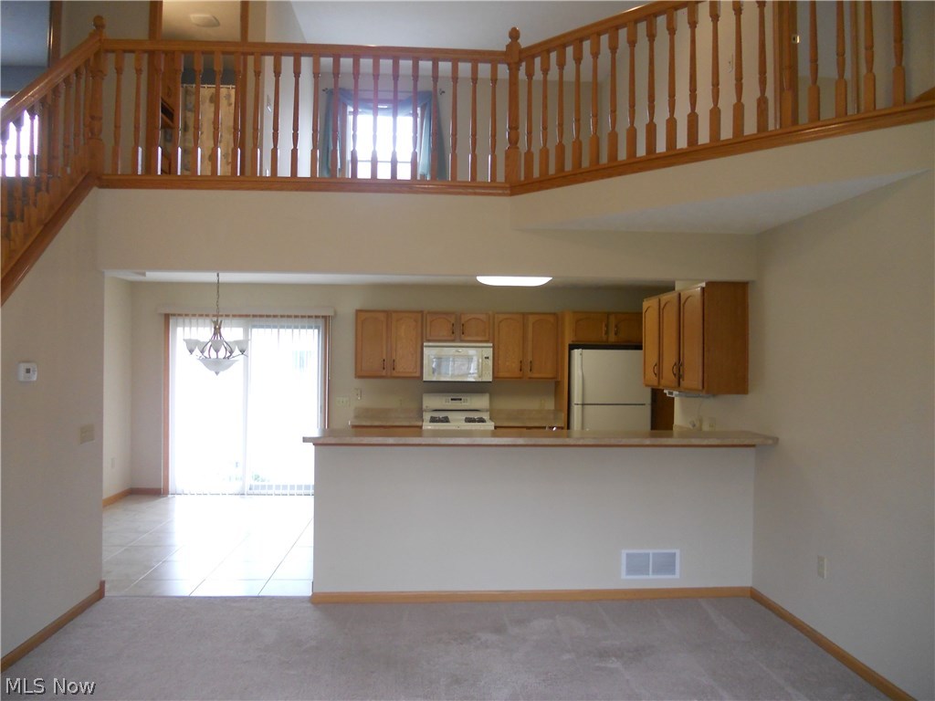 Stonebridge Condo Ph 06 - Residential