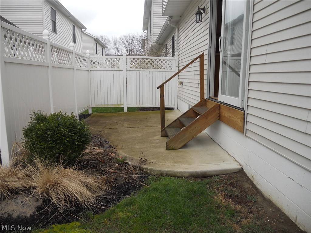 Stonebridge Condo Ph 06 - Residential