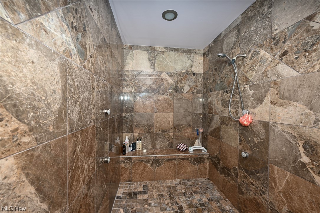 Summit - Residential