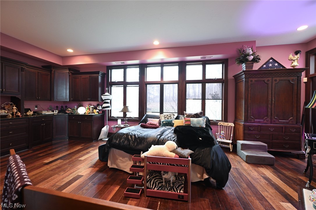 Summit - Residential