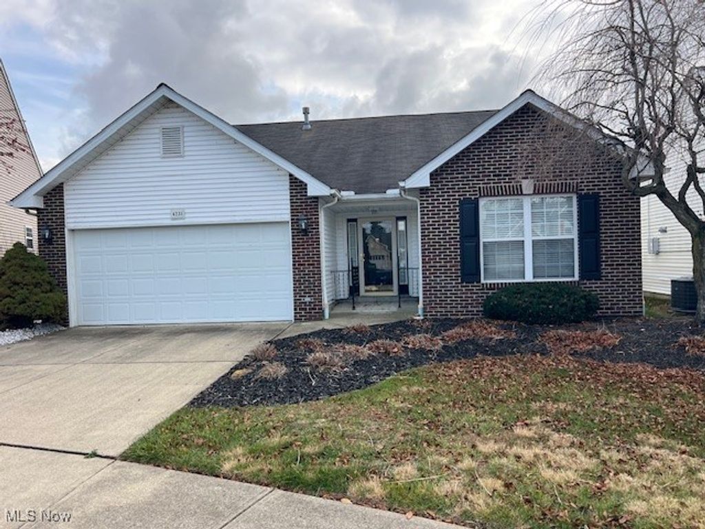 Photo of 4231 Fairbanks Court, Lorain, OH 44053 (MLS # 5174586)