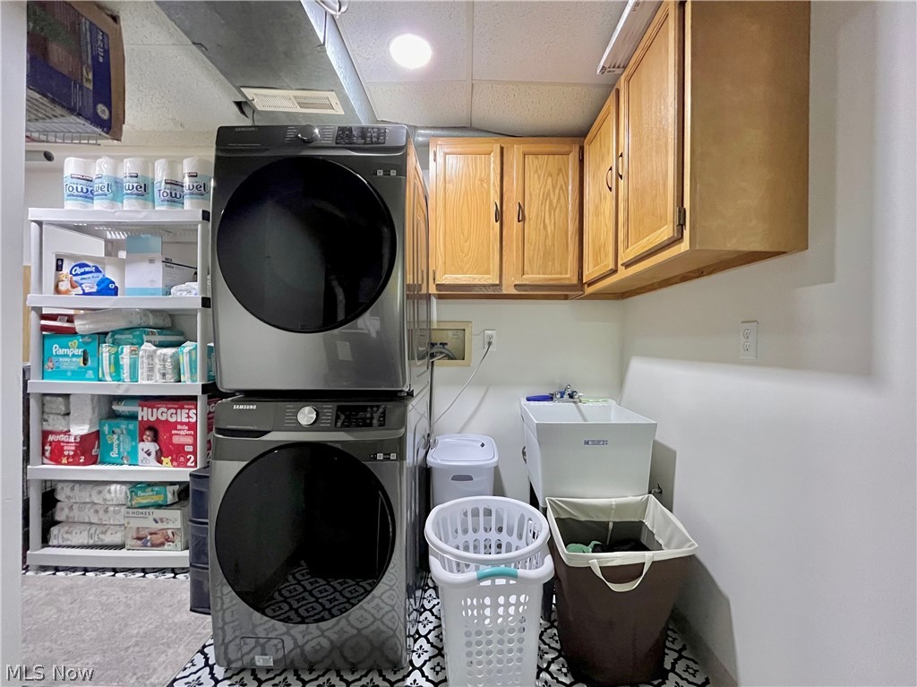 The Woods At Lake Medina - Residential