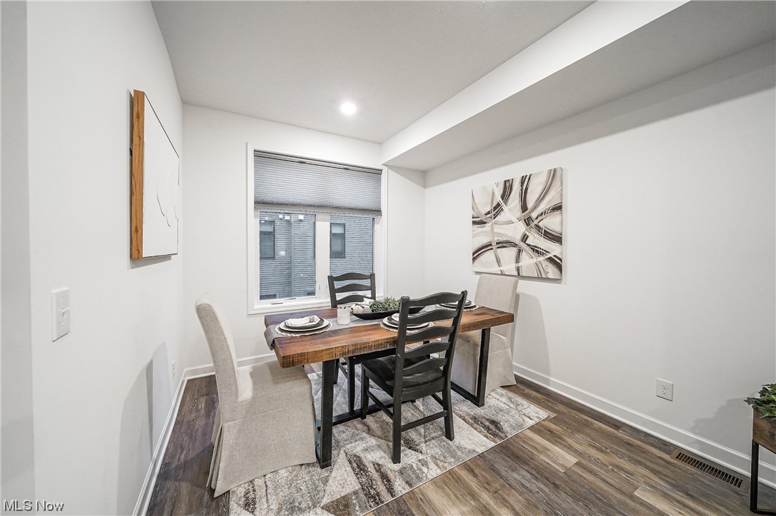 City/Cleveland - Residential