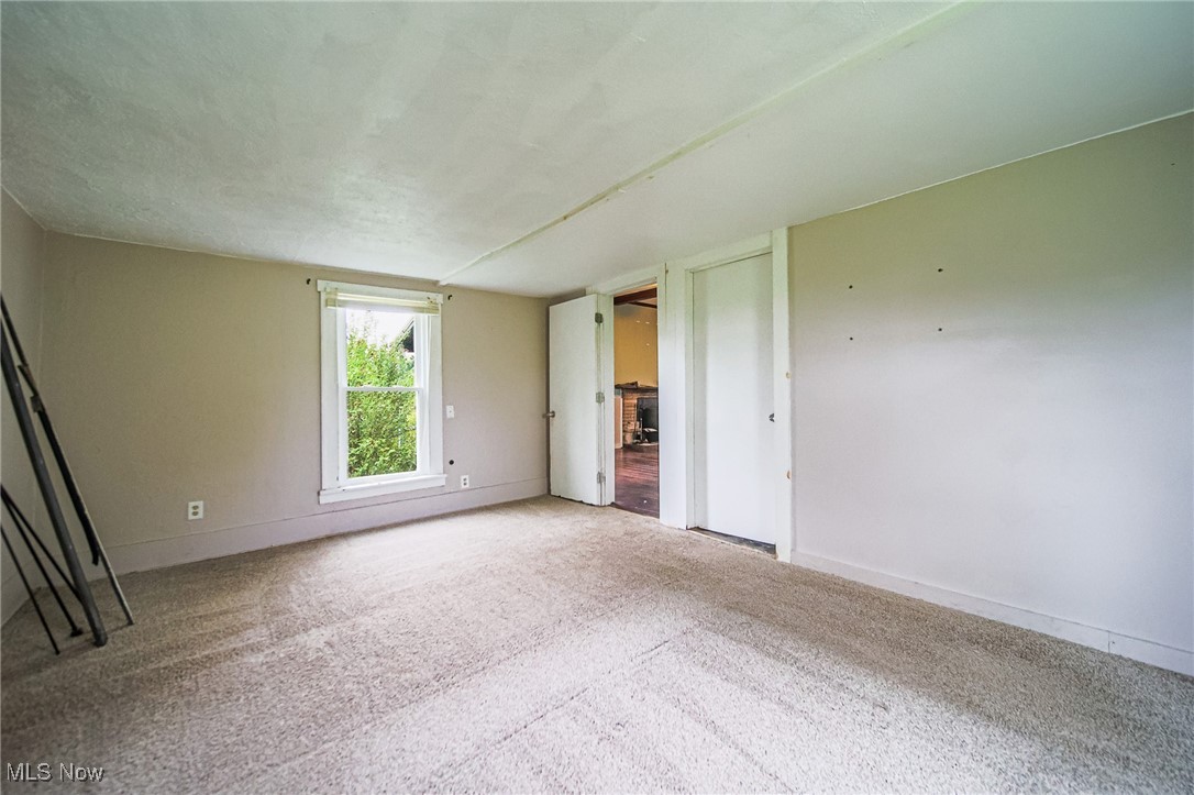 2461 Peters Creek Road, Cambridge, Ohio image 5