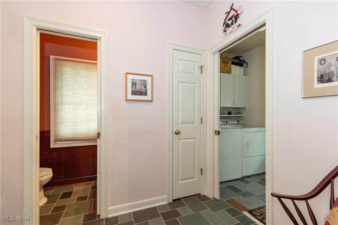 1030 Whisperwood Lane, Aurora, Ohio image 27