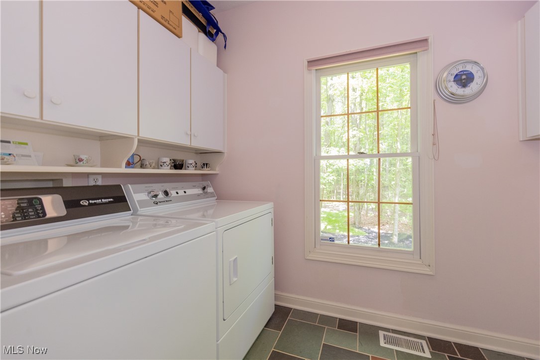 1030 Whisperwood Lane, Aurora, Ohio image 29