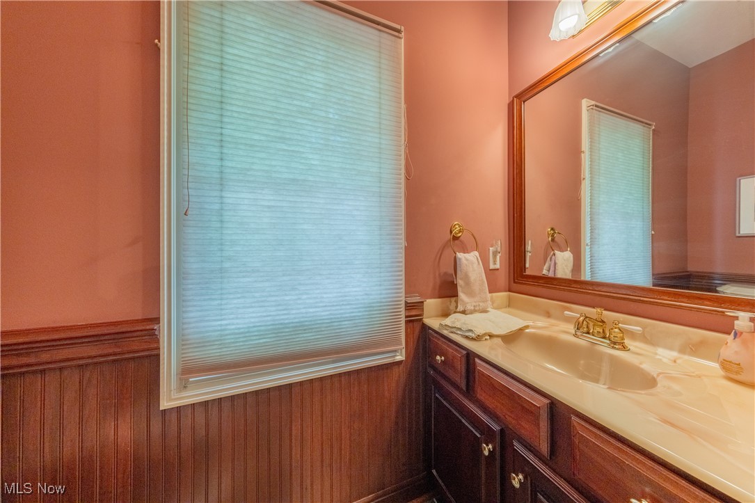 1030 Whisperwood Lane, Aurora, Ohio image 28