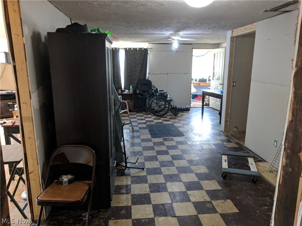 Zellers Beach - Residential