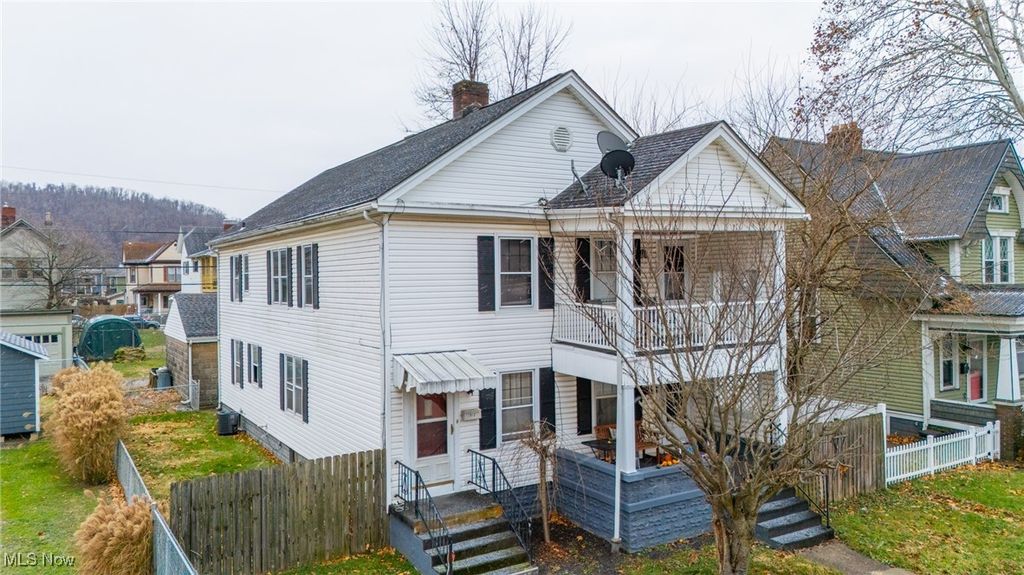 Photo of 912 S Zane Highway, Martins Ferry, OH 43935 (MLS # 5177166)