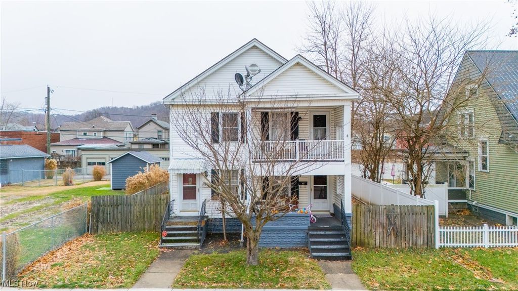 Photo of 912 S Zane Highway, Martins Ferry, OH 43935 (MLS # 5177166)
