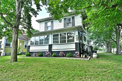 Tiny photo for 504 5th Street, Niles, OH 44446 (MLS # 5238965)