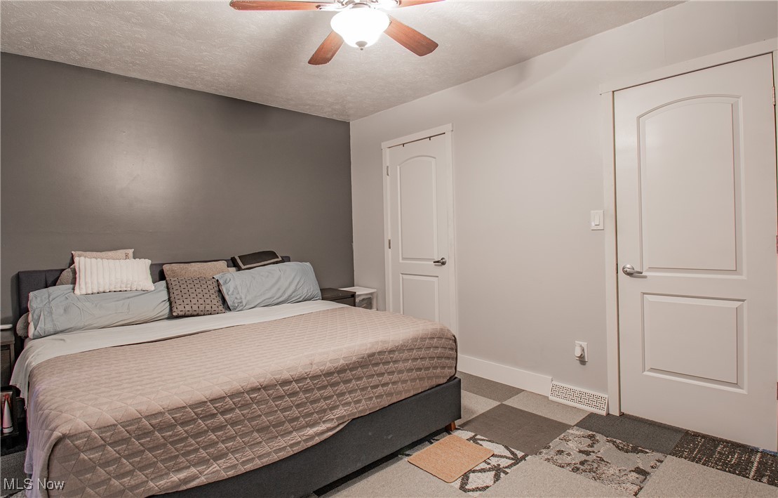 Tuscarawas Park Condo - Residential