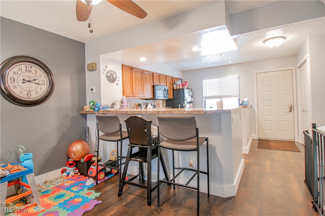 Tuscarawas Park Condo - Residential