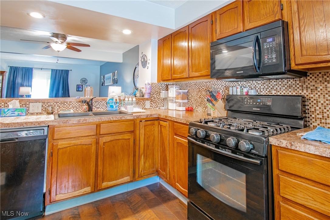 Tuscarawas Park Condo - Residential