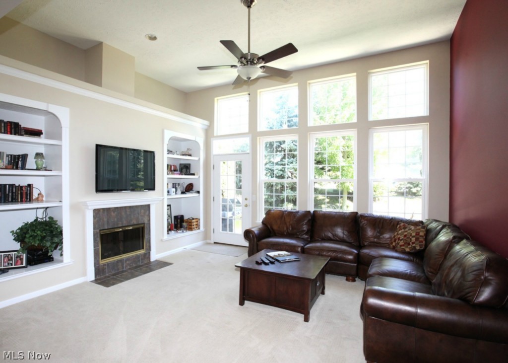 Waterside Xings South 01 Condo - Residential