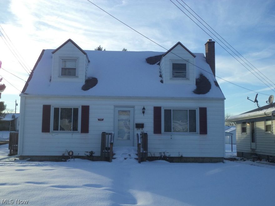 Beautiful 4 Bedroom, 1 Bath located in Youngstown!! Youngstown City School District. Updated kitchen and bathroom and spacious basement! This will not last long MOVE IN READY! Monthly rent is $645.00 plus utilities. Full deposit and first months rent required. No smoking permitted. MUST SEE!