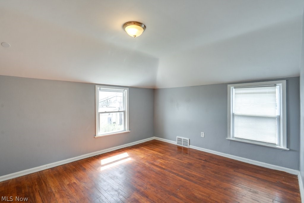 Waid & Duffeys Center Hwy - Residential