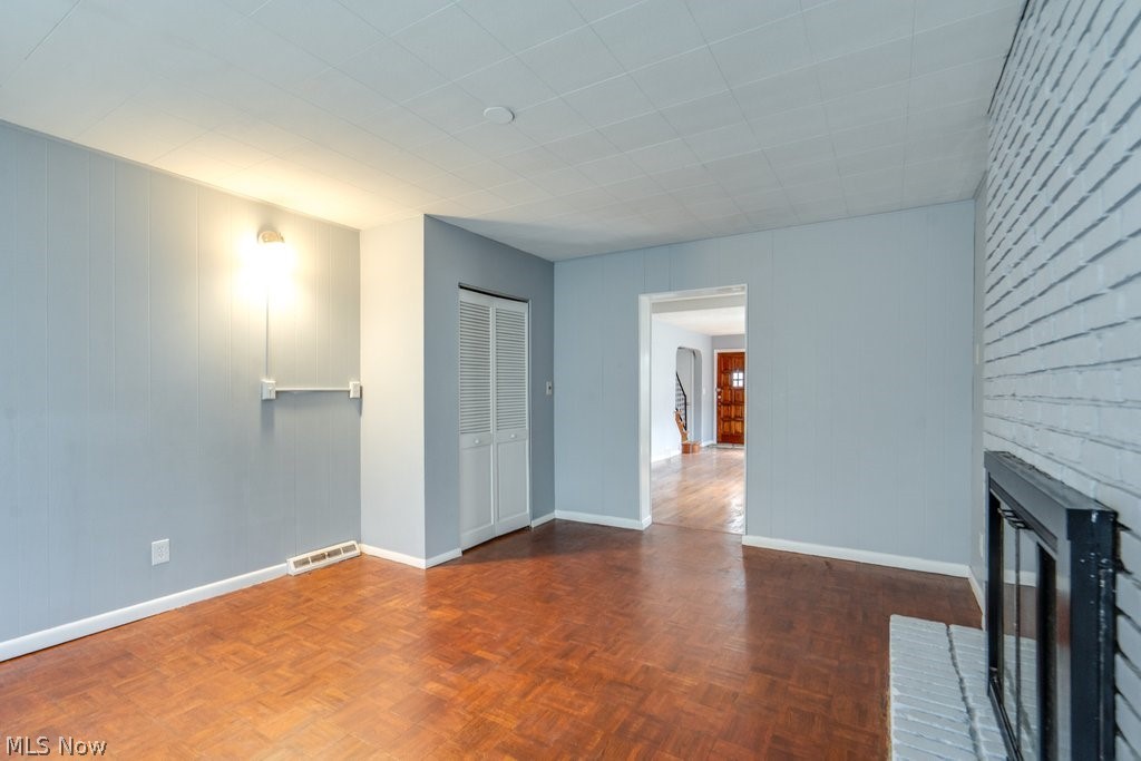 Waid & Duffeys Center Hwy - Residential