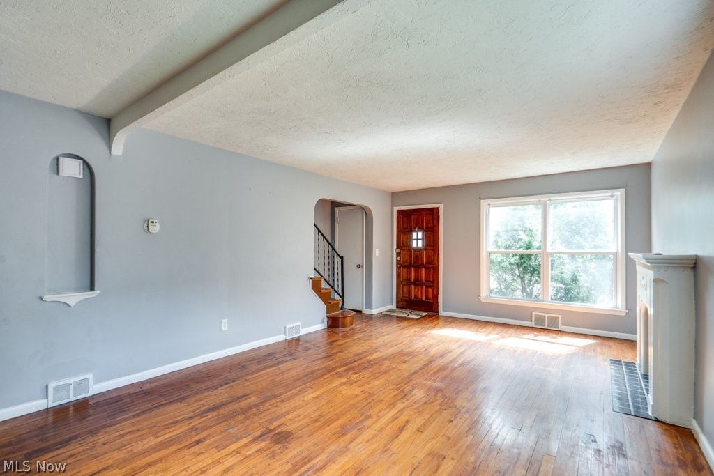 Waid & Duffeys Center Hwy - Residential