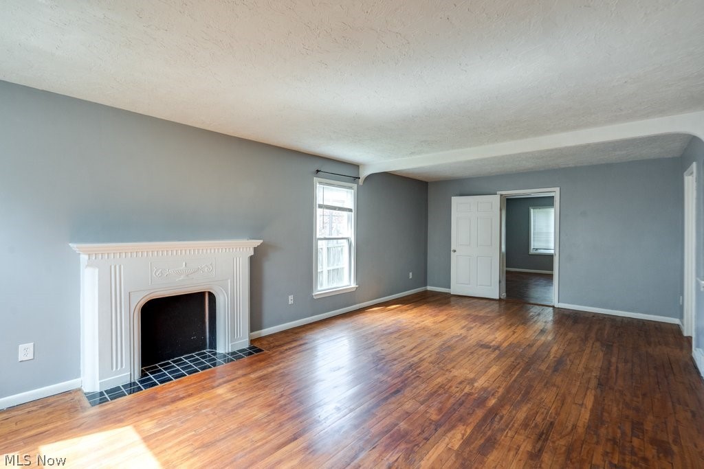 Waid & Duffeys Center Hwy - Residential