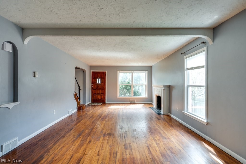 Waid & Duffeys Center Hwy - Residential