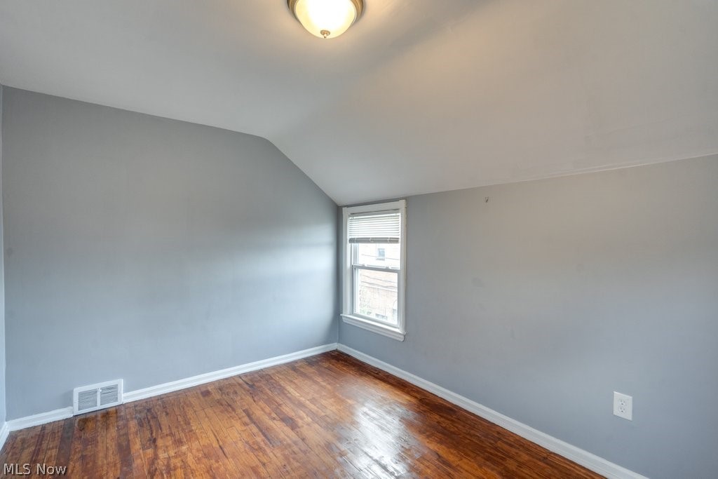 Waid & Duffeys Center Hwy - Residential