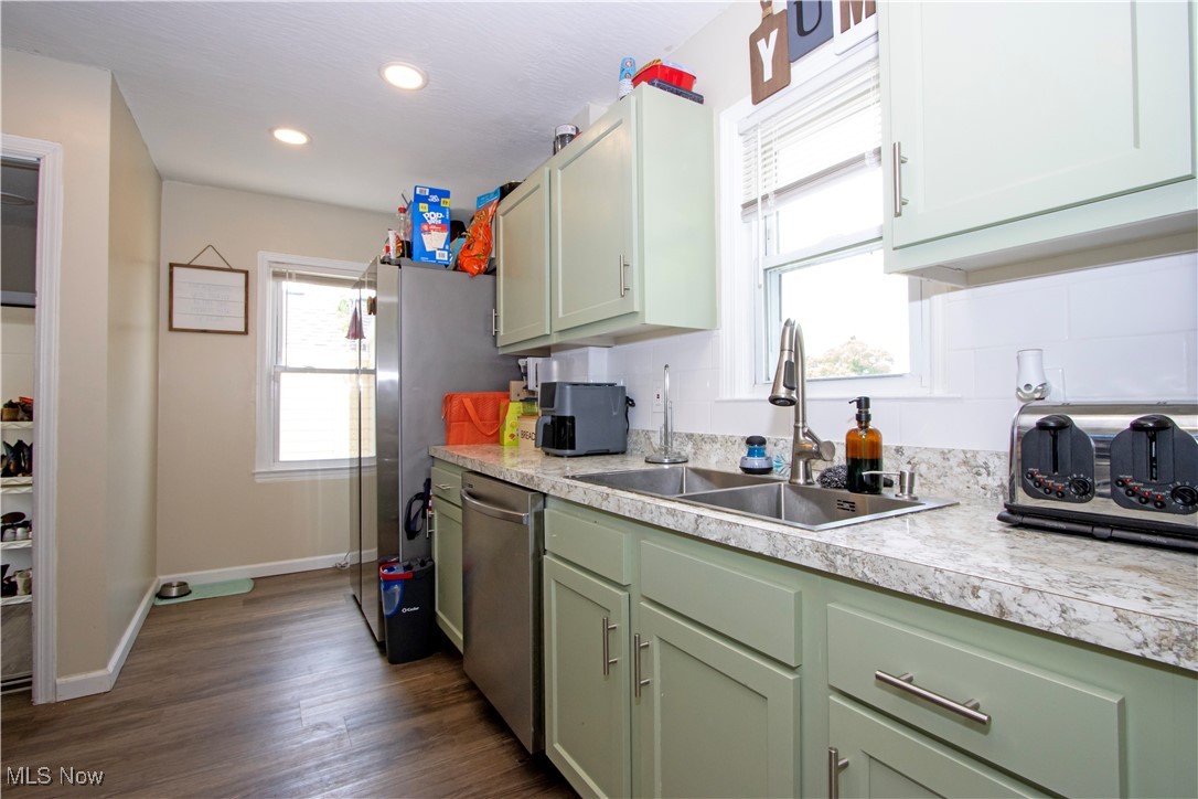 Akron, Ohio 44320, United States, 3 Bedrooms Bedrooms, ,1 BathroomBathrooms,Residential,Active,156921