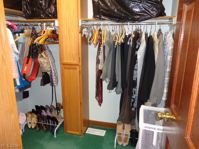 Ridgewood Falls - Residential