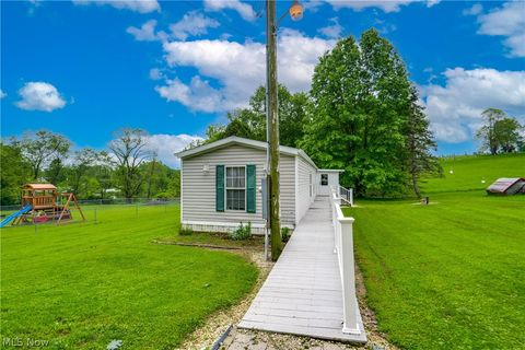 Tiny photo for 12722 Lisbon Street SE, Paris, OH 44669 (MLS # 5221935)