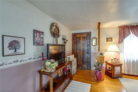 Tiny photo for 12722 Lisbon Street SE, Paris, OH 44669 (MLS # 5221935)