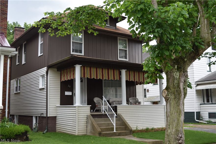 Nicely remodeled 3 bedroom, 1 bath home with newer windows and electric box. Unbelievable huge approx. 33x30 block garage with mechanic pit. Minimally traveled dead end street.