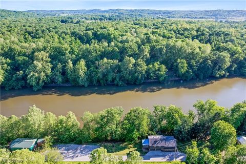 Tiny photo for 842 River Road, Davisville, WV 26142 (MLS # 5210114)